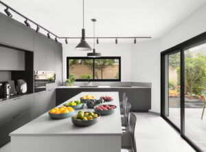 dekton_sirocco_superficie_ultracompacta_de_altas_prestaciones_gris_cocina-1.jpg